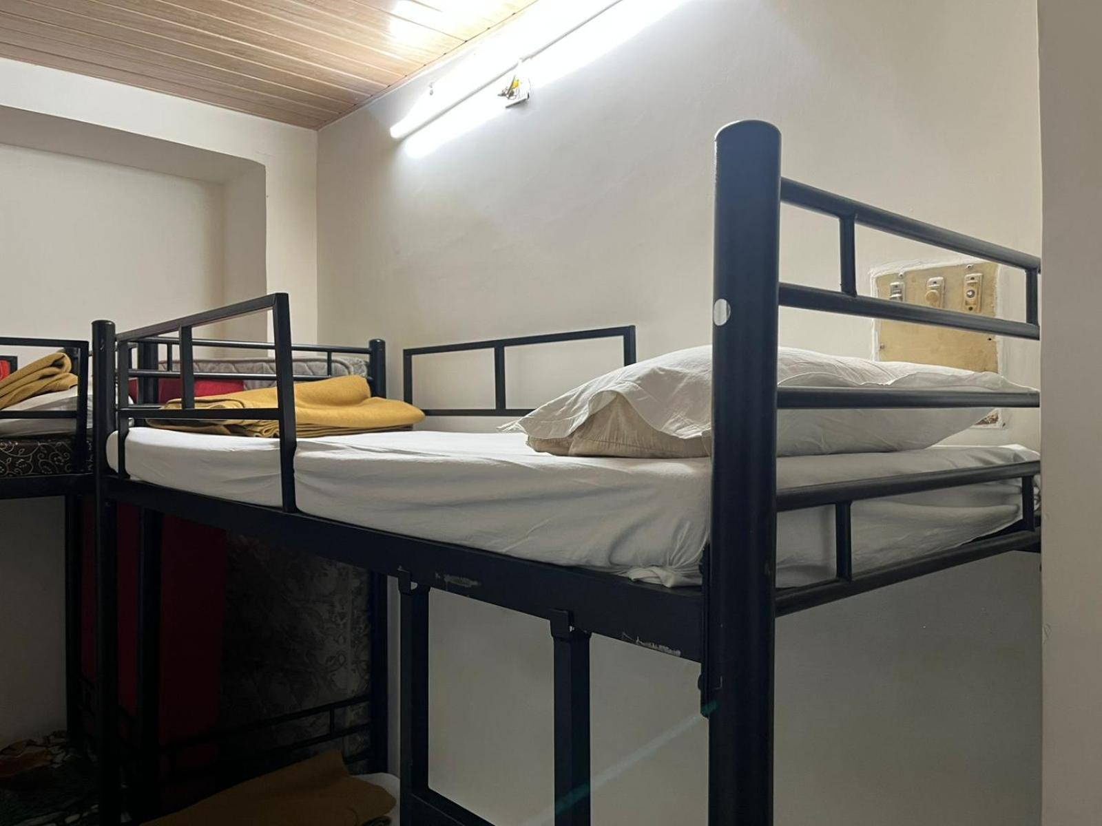 Prince Solo Hostel - Mumbai — Photos 1